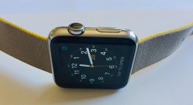 Fair
													Apple Watch 1st Gen 42mm - Silver, 8 GB, A1554, Stainless Steel, photo 2 of 3