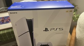 New
													PlayStation 5 Slim Standard Edition (2023) - White, 1 TB, photo 1 of 6