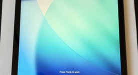 Good
													Apple iPad 9th Gen - Unlocked, Gray, 64 GB, A2603, photo 1 of 13