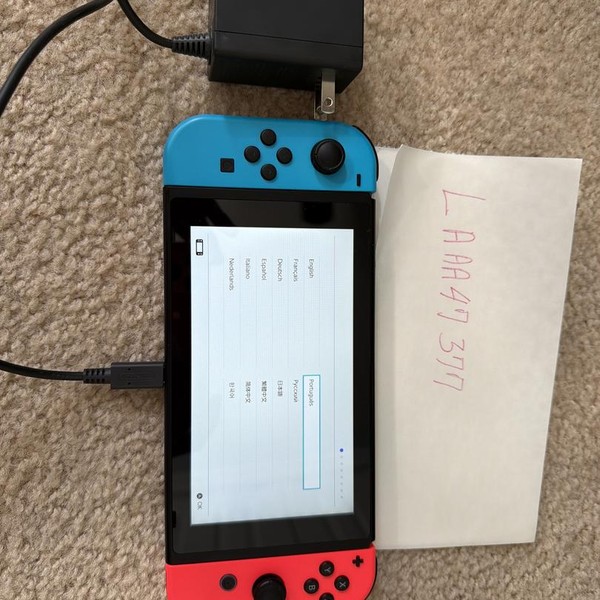 Nintendo Switch - 32 GB, Red & Blue