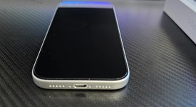 Mint
													Apple iPhone 17 Pro - Unlocked, Silver, 256 GB, A3256, photo 2 of 7