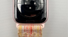 Mint
													Apple Watch Series 9 45mm - Pink, A2980 - GPS, Aluminum, photo 4 of 5