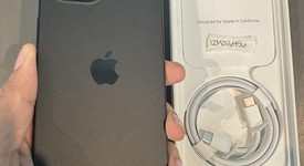 Mint
													Apple iPhone 15 - Unlocked, Black, 128 GB, A2846, photo 3 of 6