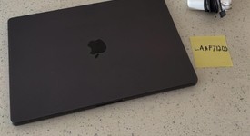 Mint
													MacBook Pro Late 2023 (M3) - 16" - Apple M3 Pro 12-core, Black, 512 GB, 18 GB, 18-core GPU, photo 3 of 4