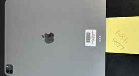 Good
													Apple iPad Pro 12.9" 6th Gen 2022 - Wi-Fi, Gray, 256 GB, photo 3 of 7