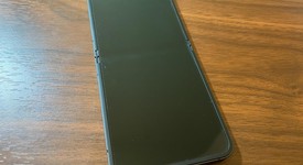 Good
													Samsung Galaxy Z Flip6 - Unlocked, Black, 256 GB, 12 GB, SM-F741U1, photo 2 of 4