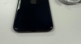 Mint
													Apple iPhone SE 3rd Gen 2022 - Unlocked, Midnight, 64 GB, A2595, photo 5 of 8