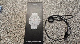 Mint
													Samsung Galaxy Watch Ultra - Unlocked, White, SM-L705U, 47mm, photo 3 of 8
