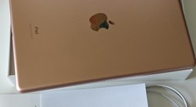 Mint
													Apple iPad 7th Gen - Wi-Fi, Gold, 128 GB, A2197, photo 2 of 8