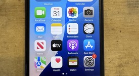 Fair
													Apple iPhone SE 3rd Gen 2022 - Unlocked, Midnight, 64 GB, A2595, photo 1 of 12