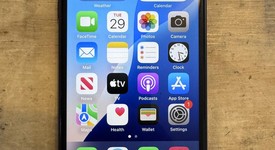 Fair
													Apple iPhone SE 3rd Gen 2022 - T-Mobile, Midnight, 64 GB, A2595, photo 1 of 11