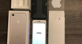 Good
													Apple iPhone 7 - Unlocked, Silver, 32 GB, A1660, photo 1 of 6