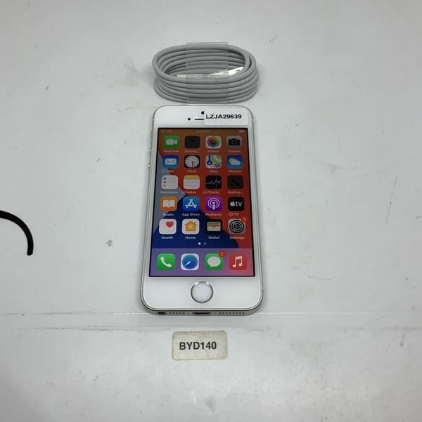Apple iPhone SE 1st Gen 2016 - Unlocked, 32 GB, Silver, A1723