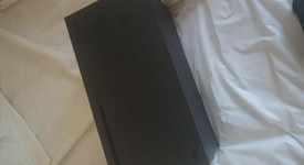 Good
													Xbox Series X (2020) - Black, 1 TB, standard, photo 3 of 7
