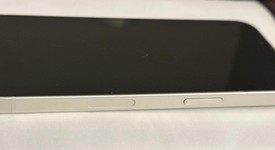 Good
													Apple iPhone 13 - Unlocked, Starlight, 128 GB, A2482, photo 3 of 6