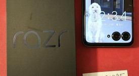 Mint
													Motorola Razr (2025) - Unlocked, Green, 256 GB, 8 GB, photo 1 of 6