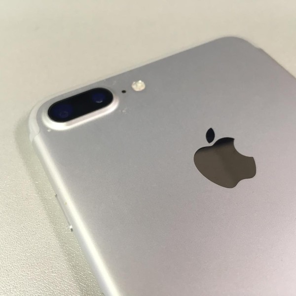 Apple iPhone 7 Plus - Unlocked, 128 GB, Silver, A1661