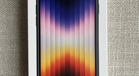 New
													Apple iPhone SE 3rd Gen 2022 - Verizon, Midnight, 128 GB, A2595, photo 2 of 3