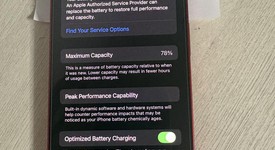 Mint
													Apple iPhone 13 - Verizon, Red, 128 GB, A2482, photo 3 of 10