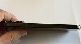 Mint
													Apple iPhone 16 Pro - Unlocked, Black, 256 GB, A3083, photo 4 of 7