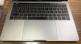 Good
													MacBook Pro 2018 (With Touch Bar) - 13" - I5, Gray, 512 GB, 16 GB, photo 2 of 9