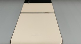 Fair
													Samsung Galaxy Z Flip4 5G - Unlocked, Rose Gold, 128 GB, 8 GB, SM-F721U1, photo 5 of 7