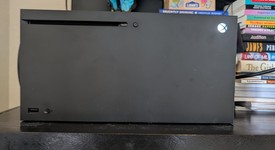 Mint
													Xbox Series X (2020) - Black, 1 TB, standard, photo 2 of 19