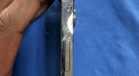 Good
													Apple iPhone 12 Pro Max - Unlocked, Graphite, 128 GB, A2342, photo 4 of 11