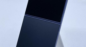 Mint
													Samsung Galaxy Z Flip7 - Unlocked, Blue Shadow, 256 GB, 12 GB, SM-F766U1, photo 4 of 12