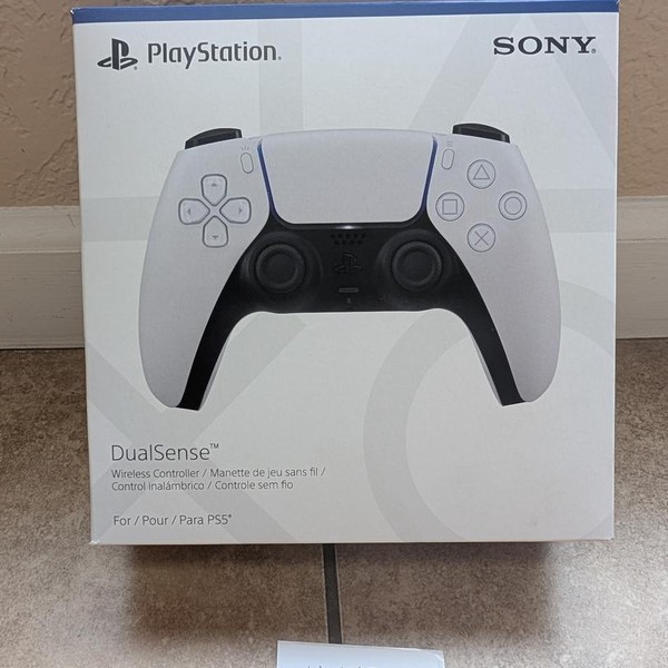 DualSense Wireless Controller - White