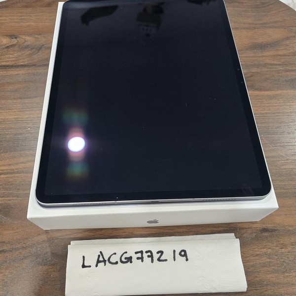 Apple iPad Air 13 inch (M3) 2025 - Unlocked, 256 GB, Gray