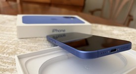 Mint
													Apple iPhone 16 - Unlocked, Ultramarine, 256 GB, A3081, photo 3 of 15