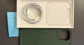 Mint
													Apple iPhone 13 - Unlocked, Midnight, 128 GB, A2482, photo 1 of 13