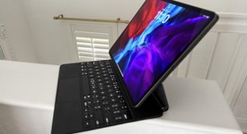 Mint
													Apple iPad Pro 12.9" 4th Gen 2020 - Wi-Fi, Silver, 256 GB, A2229, photo 5 of 10