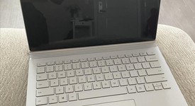 Good
													Microsoft Surface Book 2 13.5" - I7, 256 GB, 8 GB, photo 3 of 12