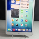 Good Apple iPad 8th Gen - Wi-Fi, 32 GB, Silver, A2270