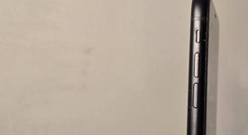 Good
													Apple iPhone Xr - Unlocked, Black, 64 GB, A1984, photo 1 of 12