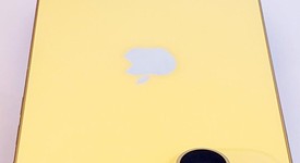 Mint
													Apple iPhone 14 - Unlocked, Yellow, 256 GB, A2649, photo 4 of 7