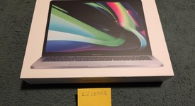 Good
													MacBook Pro 2020 - 13" - Apple M1, Silver, 1 TB, 16 GB, photo 5 of 5