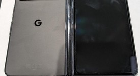 Good
													Google Pixel Fold - Unlocked, Obsidian, 256 GB, 12 GB, G9FPL, photo 2 of 13