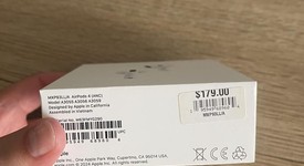 New
													Apple AirPods 4th Gen - Active Noise Cancellation, photo 5 of 5