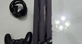 Mint
													PlayStation 4 Pro - Black, 1 TB, Standard, photo 3 of 9