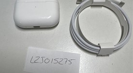 Used
													Apple AirPods Pro 2nd Gen - USB-C, photo 1 of 3