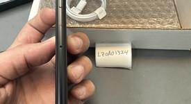 Mint
													Apple iPhone SE 3rd Gen 2022 - Unlocked, Midnight, 64 GB, A2595, photo 4 of 6