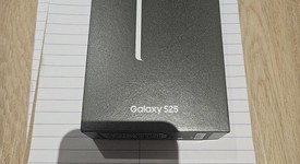 New
													Samsung Galaxy S25 - Unlocked, Icy Blue, 256 GB, 12 GB, SM-S931U1, photo 2 of 2
