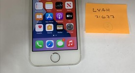 Good
													Apple iPhone SE 1st Gen 2016 - Unlocked, Silver, 32 GB, A1662, photo 2 of 7