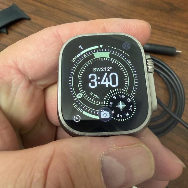 Apple Watch Ultra 2 49mm - Unlocked, Natural, A2986