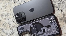 Mint
													Apple iPhone 16 Pro - Unlocked, Black, 128 GB, A3083, photo 2 of 11