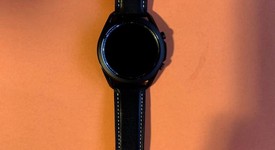 Mint
													Samsung Galaxy Watch3 - Unlocked, Mystic Black, 45mm, photo 1 of 6