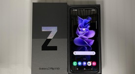 Mint
													Samsung Galaxy Z Flip3 5G - Unlocked, Black, 128 GB, 8 GB, SM-F711U1, photo 1 of 5